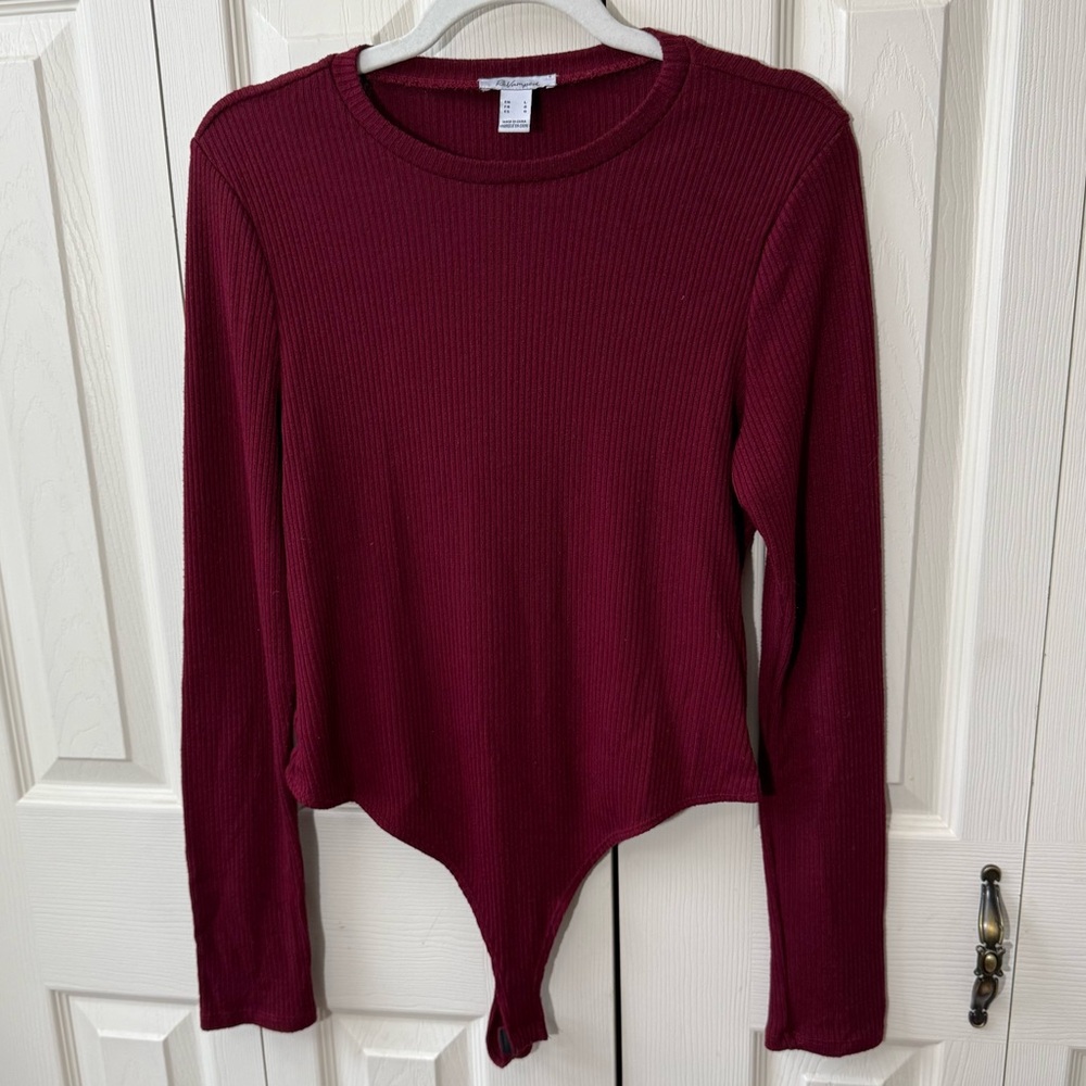 Revamped Burgundy Ribbed Long Sleeve Bodysuit Crewneck Womens Size Large